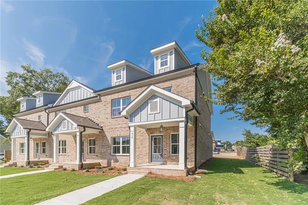 316 Milledge Avenue Monroe, GA 30655
