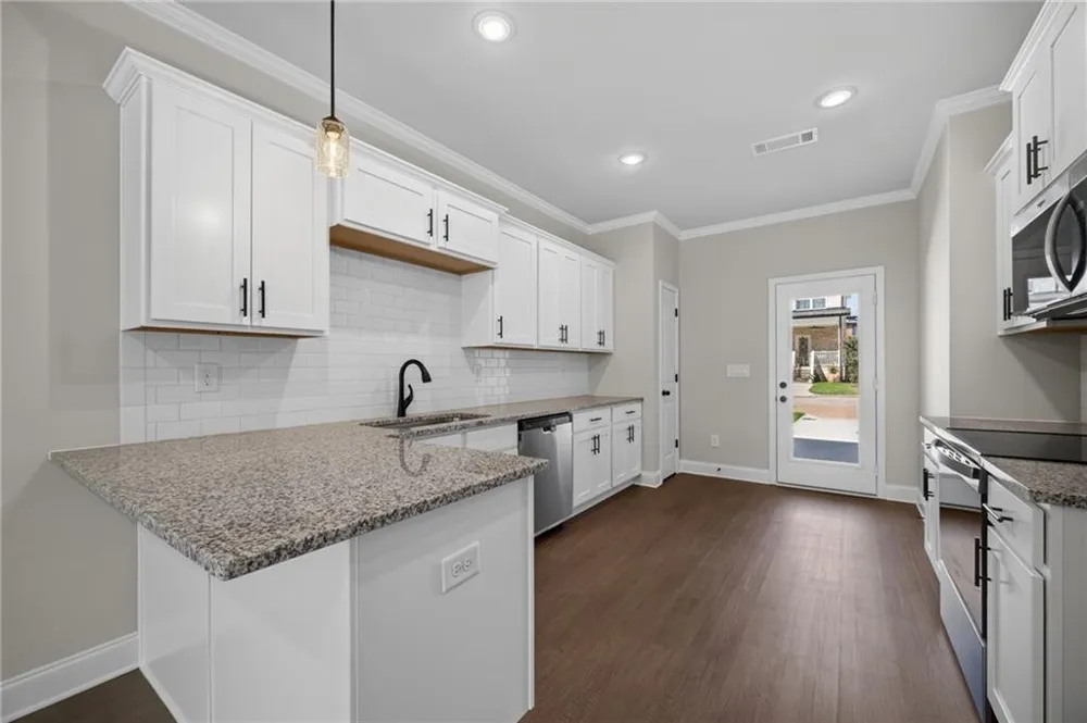 316 Milledge Avenue Monroe, GA 30655