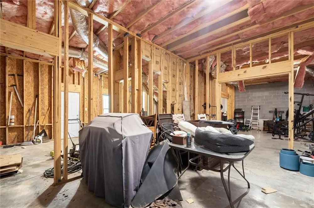 2119 Mulberry Street East Point, GA 30344