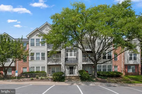 10101 RIDGE MANOR TERRACE #B