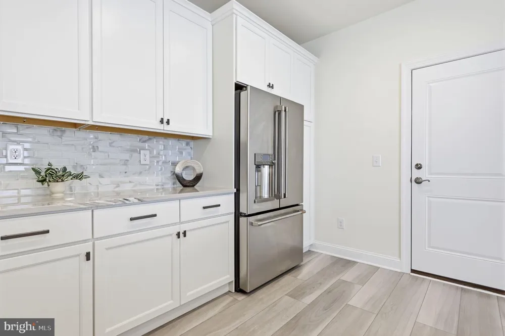 24 SPRING MILL ROAD Ivyland, PA 18974