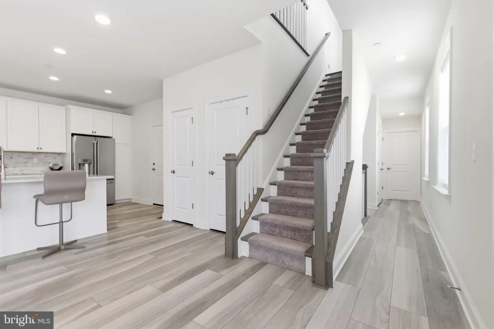 24 SPRING MILL ROAD Ivyland, PA 18974