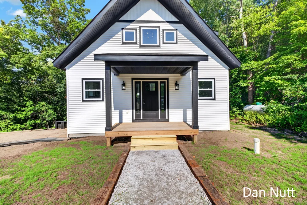 12466 S Maple Island Road Twin Lake, MI 49457