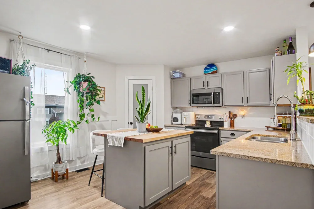 11720 E Bear Meadows Drive SE Alto, MI 49302