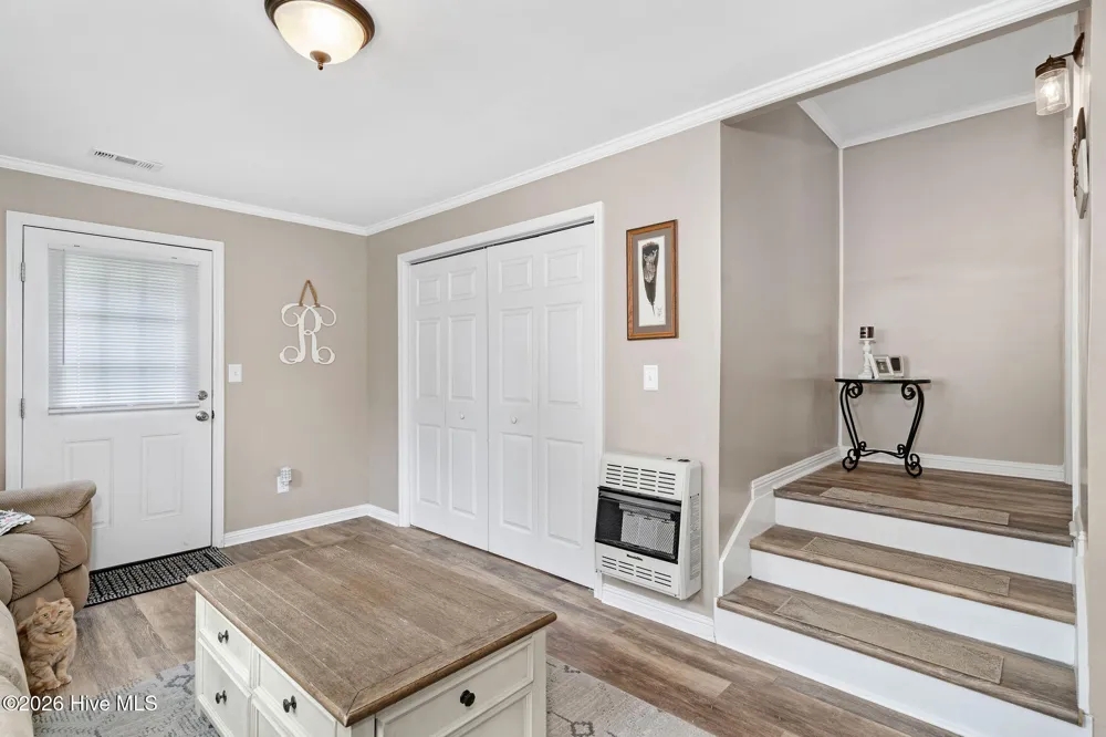 206 W Clement Street Wallace, NC 28466