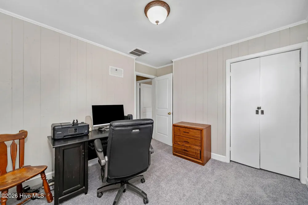 206 W Clement Street Wallace, NC 28466