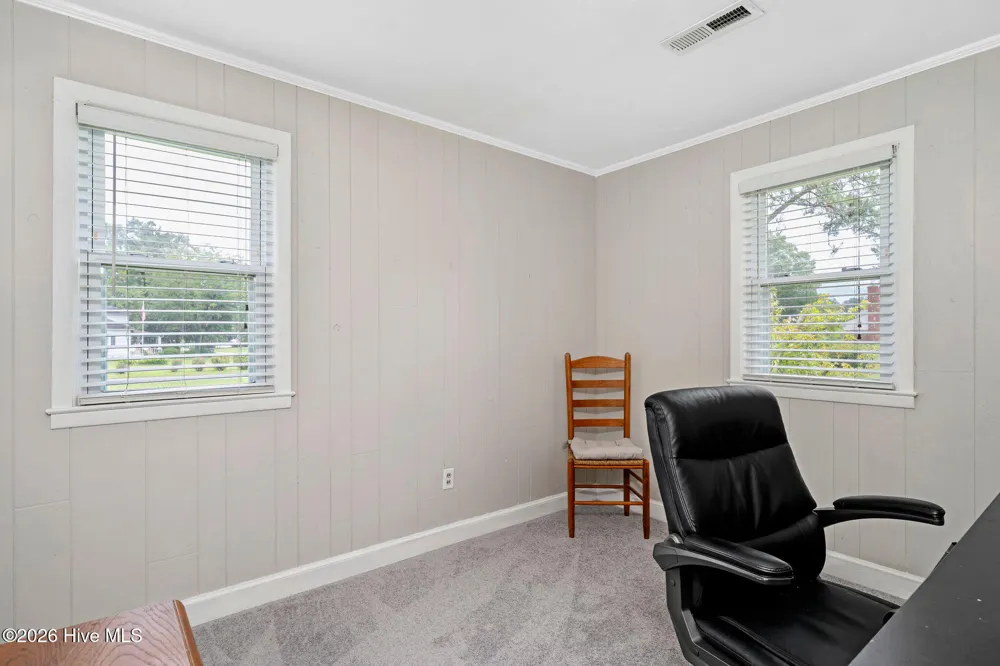 206 W Clement Street Wallace, NC 28466