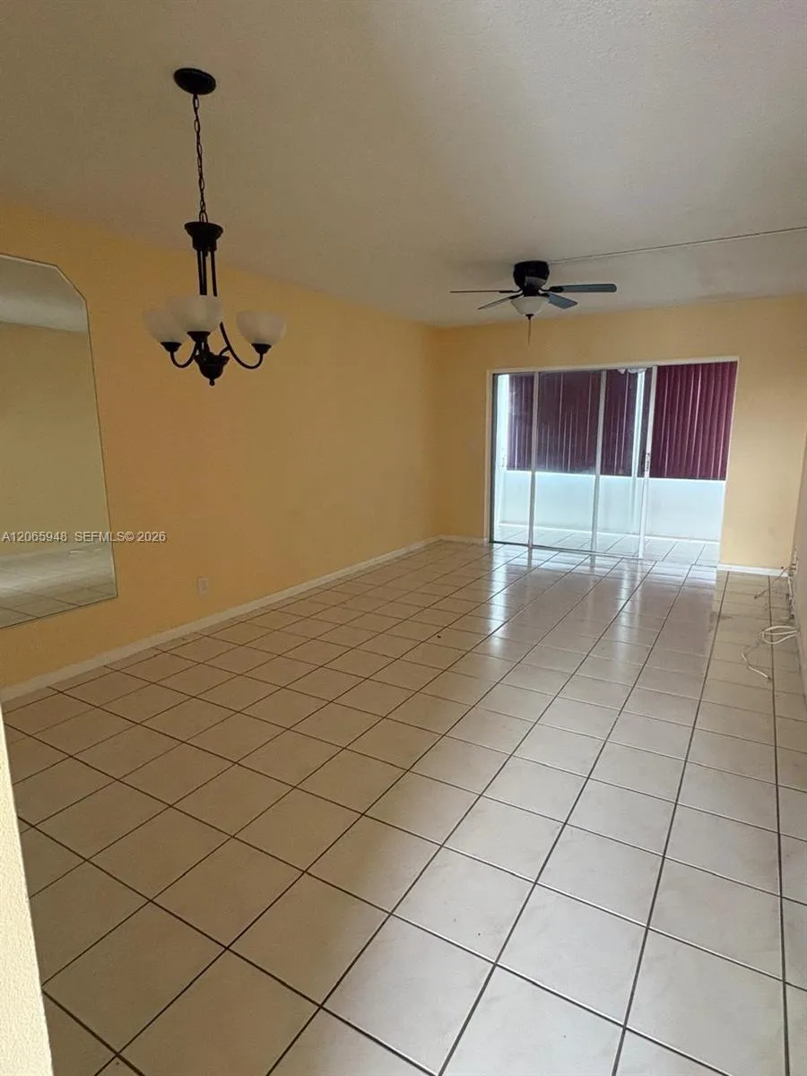 3091 NW 46th Ave #407C Lauderdale Lakes, FL 33313