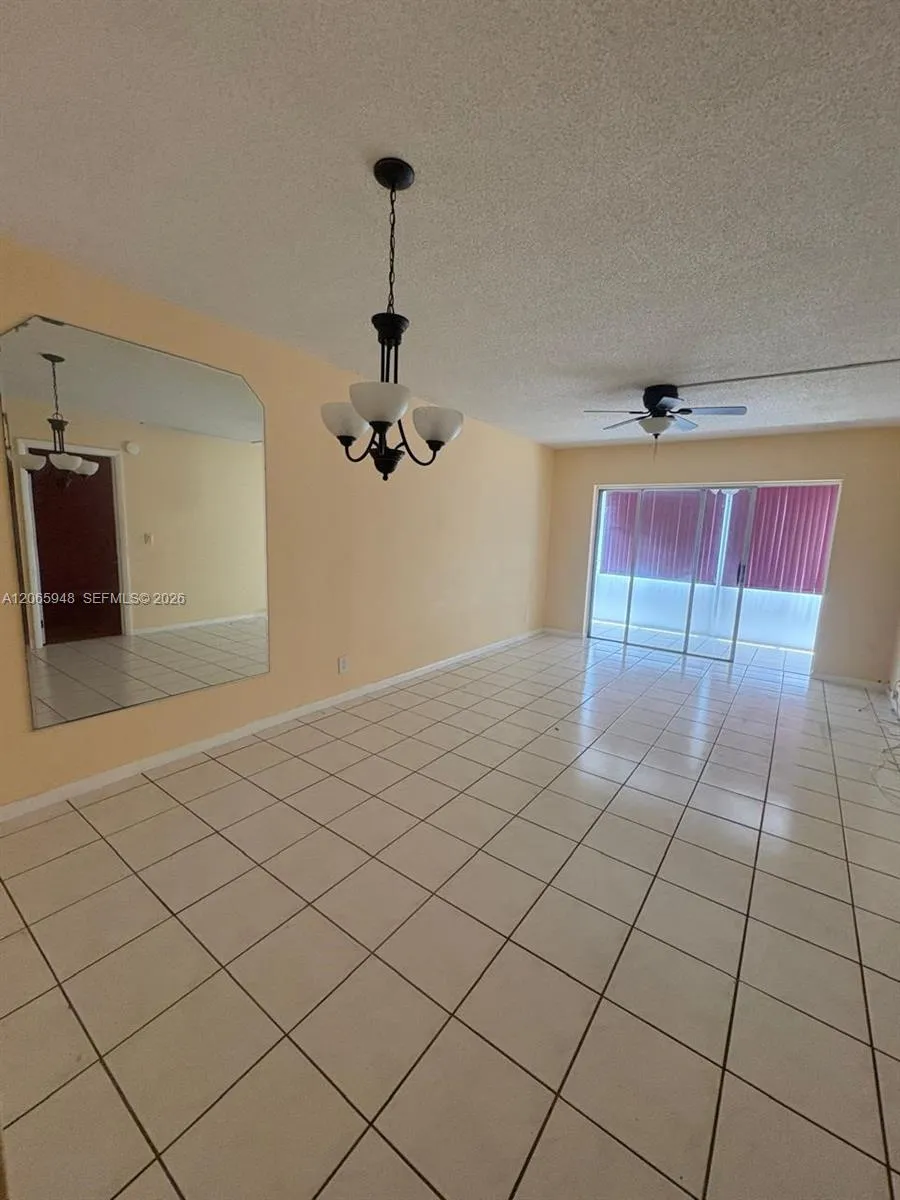 3091 NW 46th Ave #407C Lauderdale Lakes, FL 33313