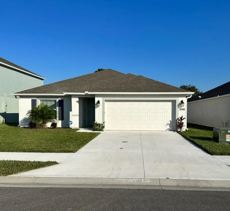 1099 Dania Circle NE Palm Bay, FL 32905