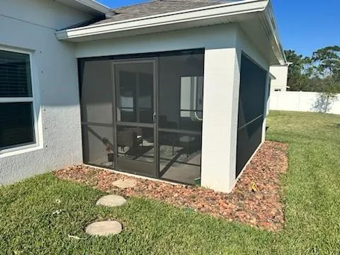 1099 Dania Circle NE Palm Bay, FL 32905
