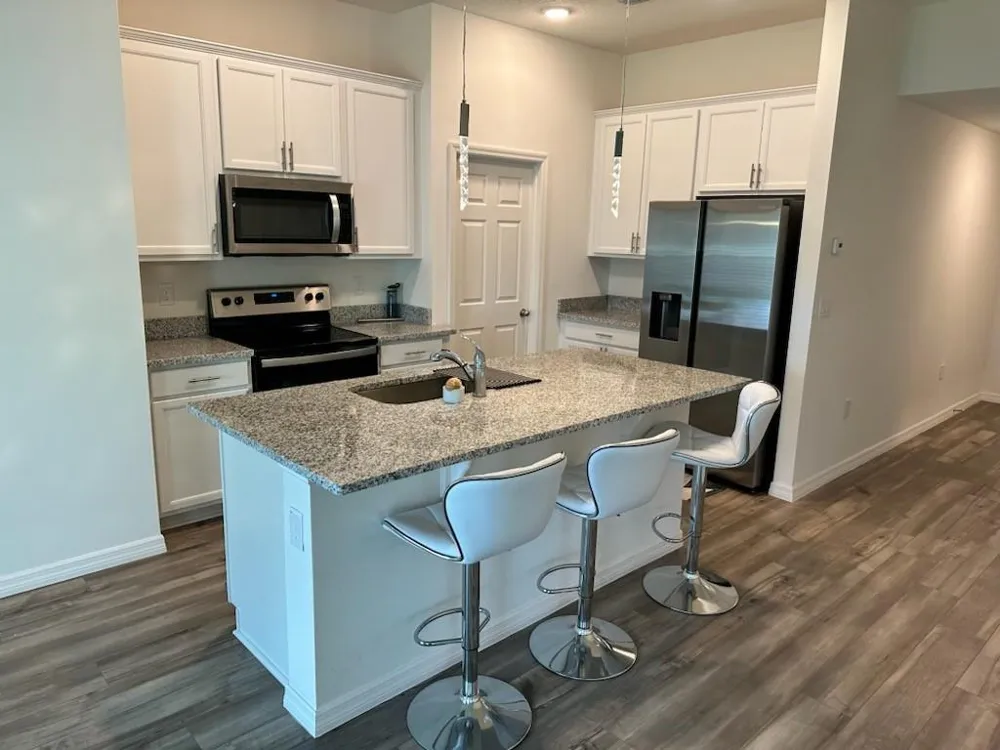 1099 Dania Circle NE Palm Bay, FL 32905