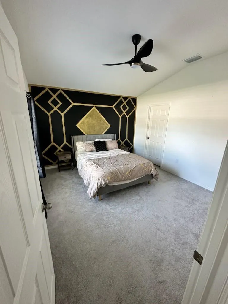 1099 Dania Circle NE Palm Bay, FL 32905