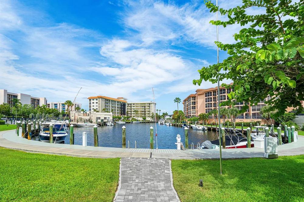 2871 Ocean Boulevard #f425 Boca Raton, FL 33431