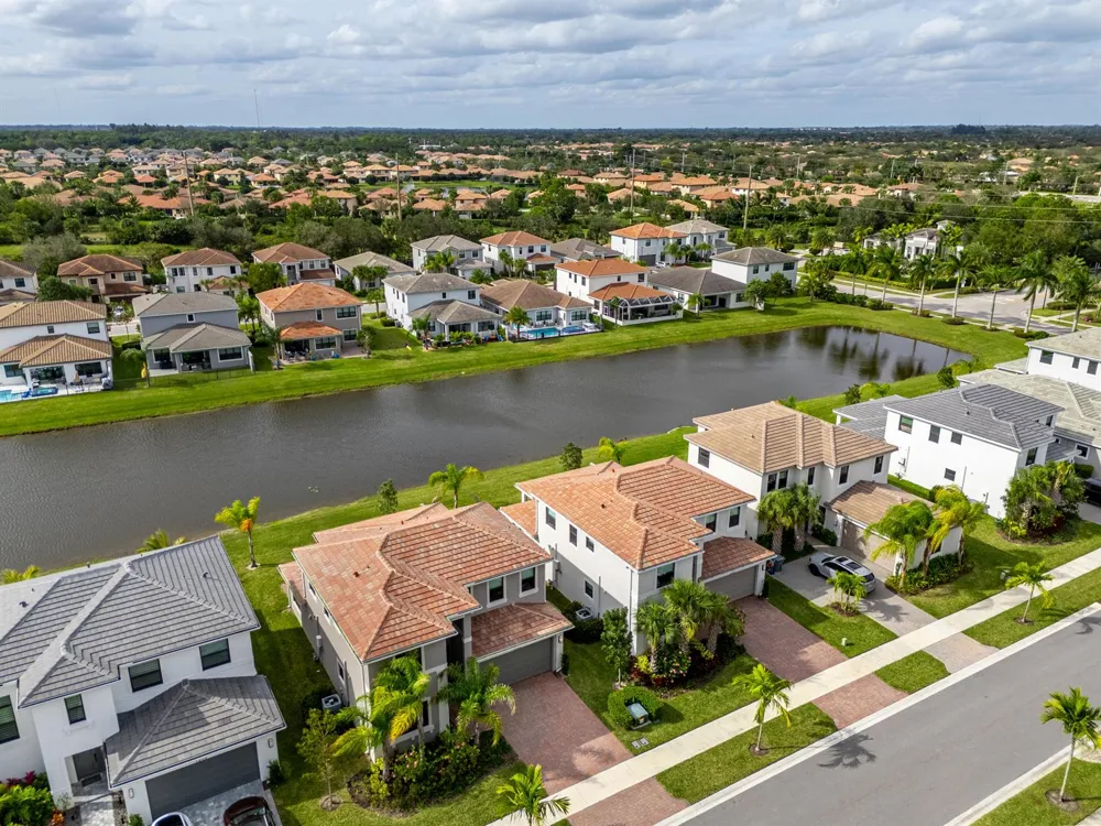 7197 MONTEREAL Path Lake Worth, FL 33463