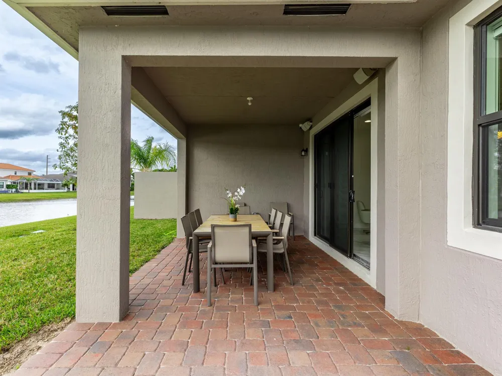 7197 MONTEREAL Path Lake Worth, FL 33463