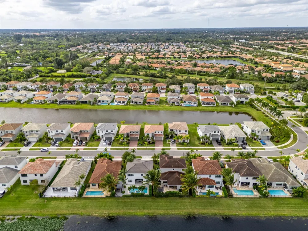 7197 MONTEREAL Path Lake Worth, FL 33463