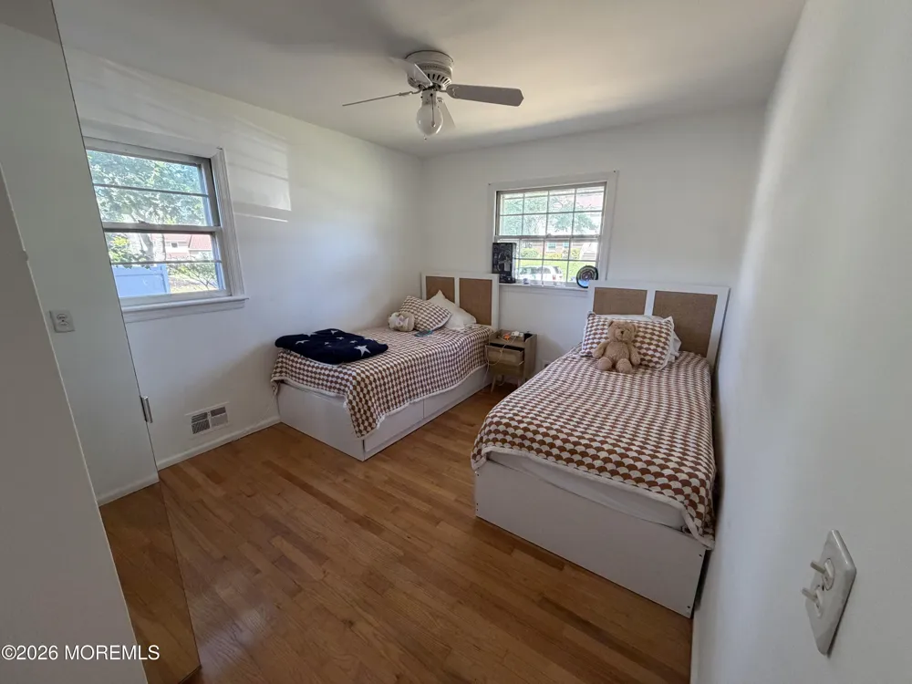 8 Corey Drive Oakhurst, NJ 07755