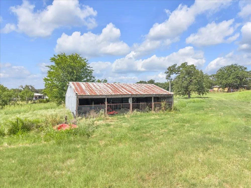 5601 County Road 803 Joshua, TX 76058
