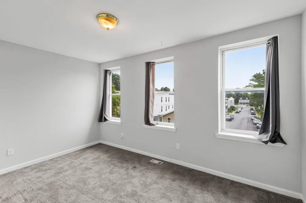 749 CATOR AVENUE Baltimore, MD 21218