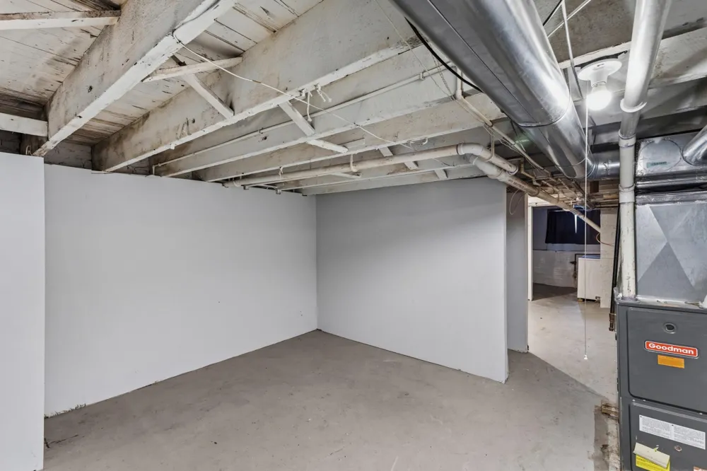 749 CATOR AVENUE Baltimore, MD 21218