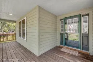 67 BENDER ROAD Gouldsboro, PA 18424