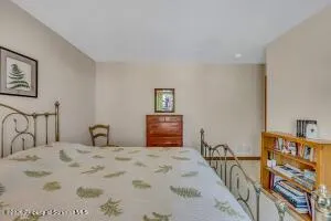 67 BENDER ROAD Gouldsboro, PA 18424