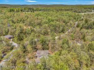 67 BENDER ROAD Gouldsboro, PA 18424