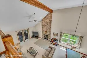 67 BENDER ROAD Gouldsboro, PA 18424