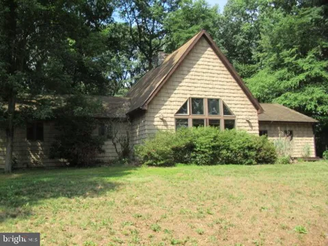 279 MILLER ROAD