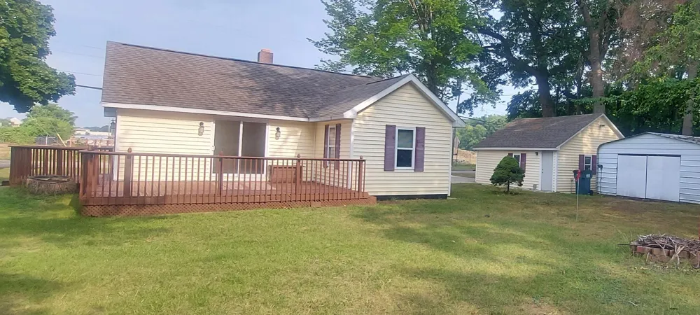 1809 Lindberg Drive Muskegon, MI 49441