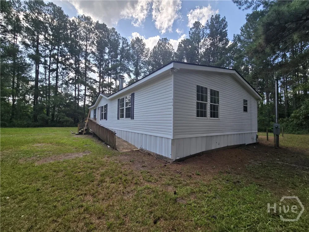 110 Bird Road Springfield, GA 31329