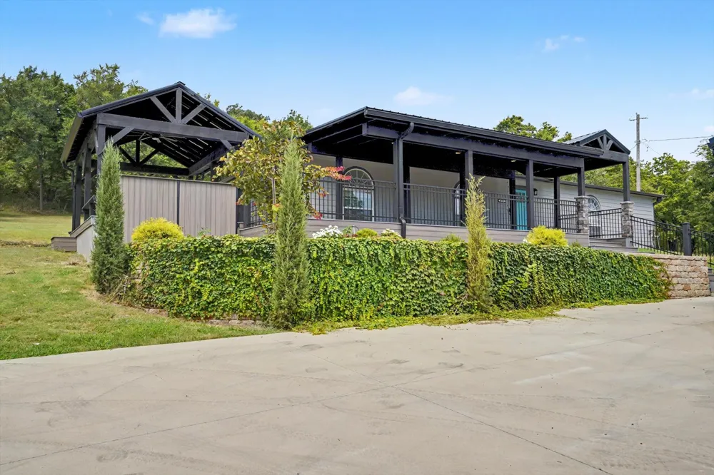418 S A STREET Kiefer, OK 74041