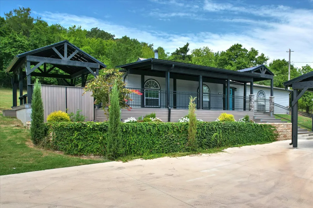 418 S A STREET Kiefer, OK 74041