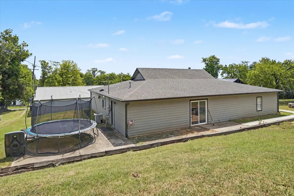 418 S A STREET Kiefer, OK 74041