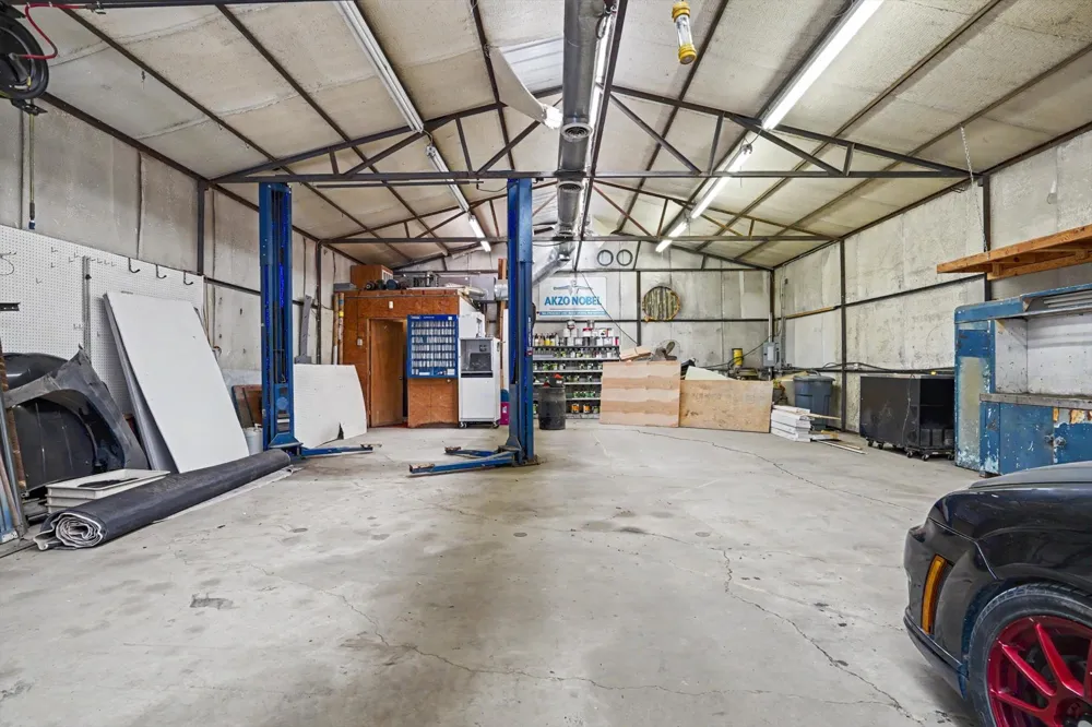 418 S A STREET Kiefer, OK 74041