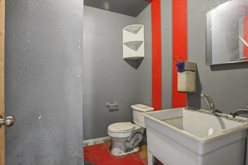 418 S A STREET Kiefer, OK 74041