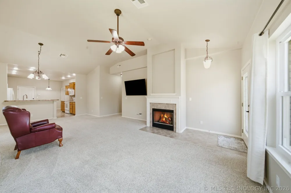 8401 E 74th Place Tulsa, OK 74133