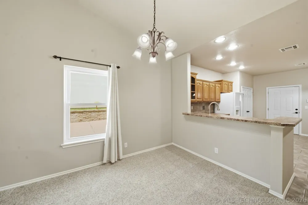 8401 E 74th Place Tulsa, OK 74133