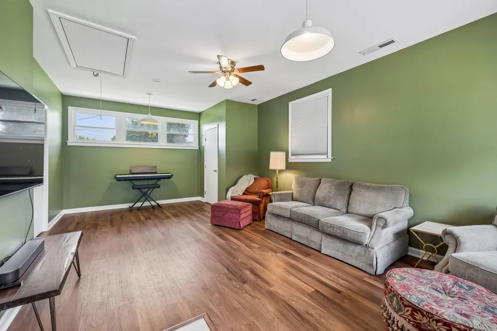 5018 Bonnahill Dr Hermitage, TN 37076
