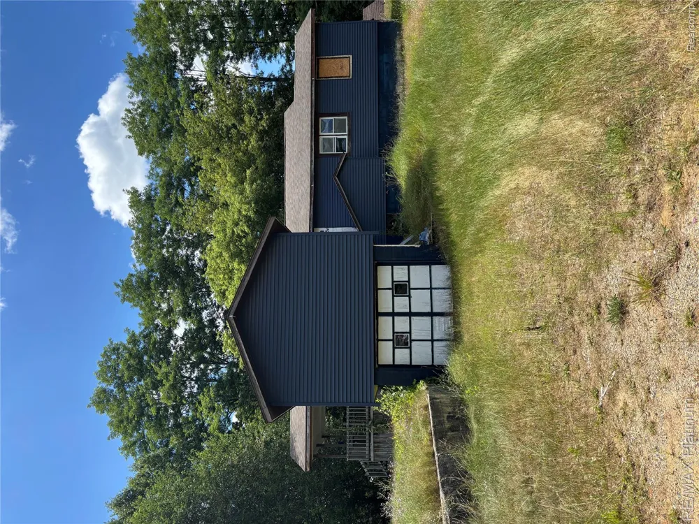 9661 TOWNLEY ROAD Hartland Township, MI 48430