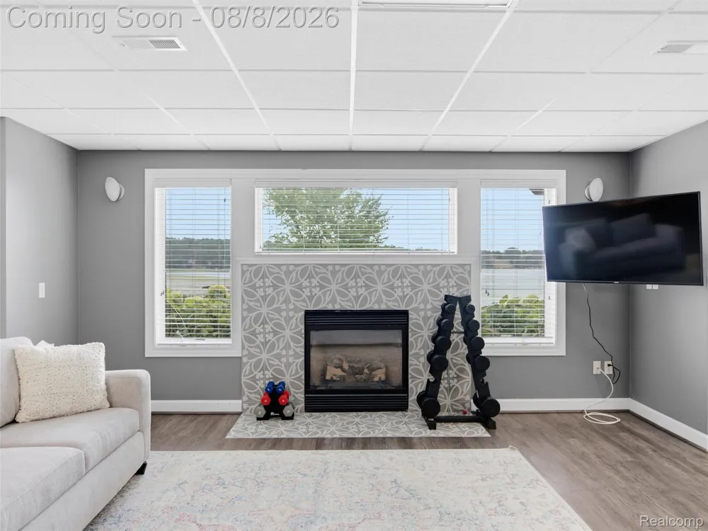 16147 Meredith Court Fenton Charter Township, MI 48451