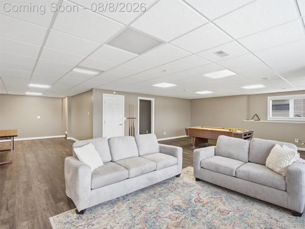 16147 Meredith Court Fenton Charter Township, MI 48451