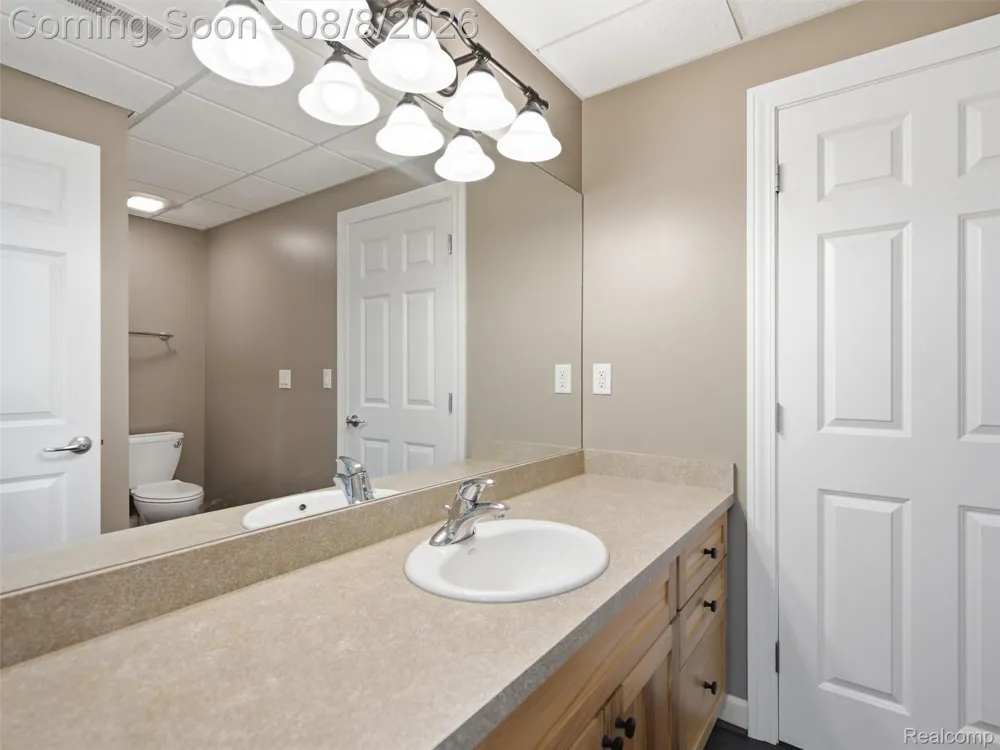 16147 Meredith Court Fenton Charter Township, MI 48451