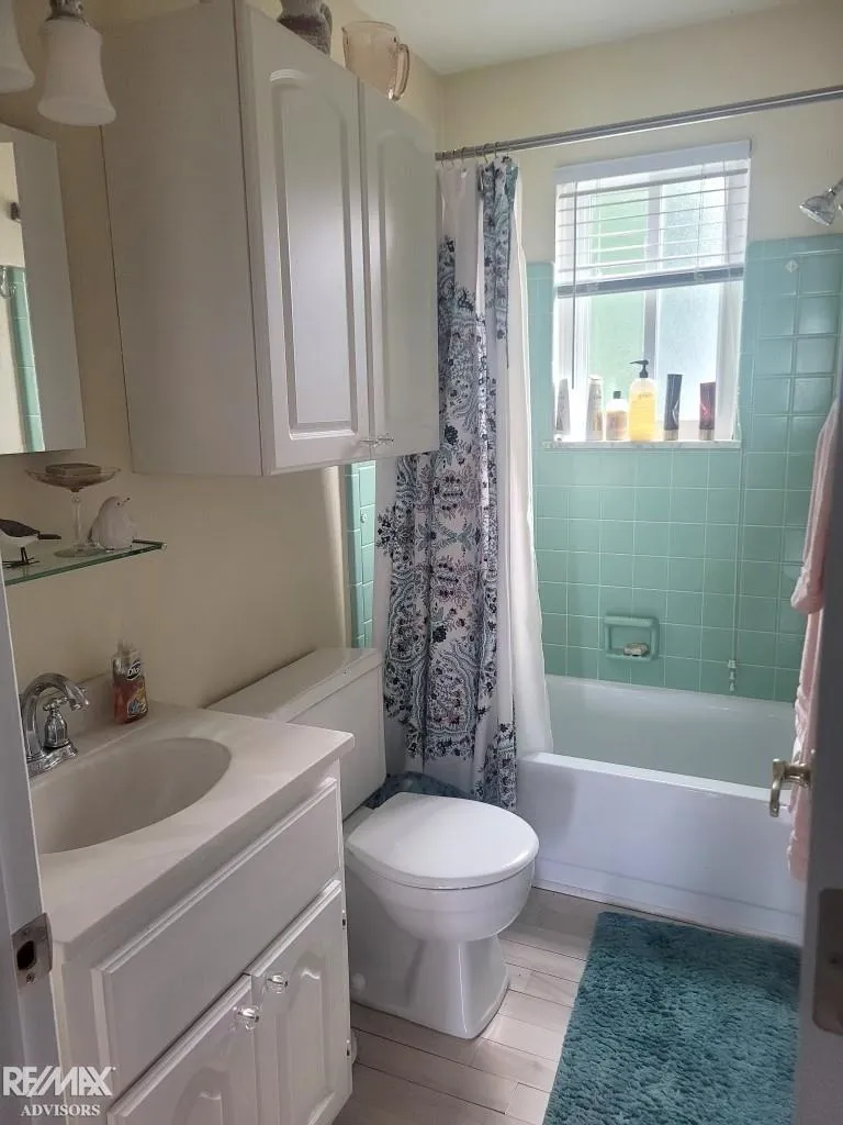 444 Main Unit#202 Street Marine City City, MI 48039