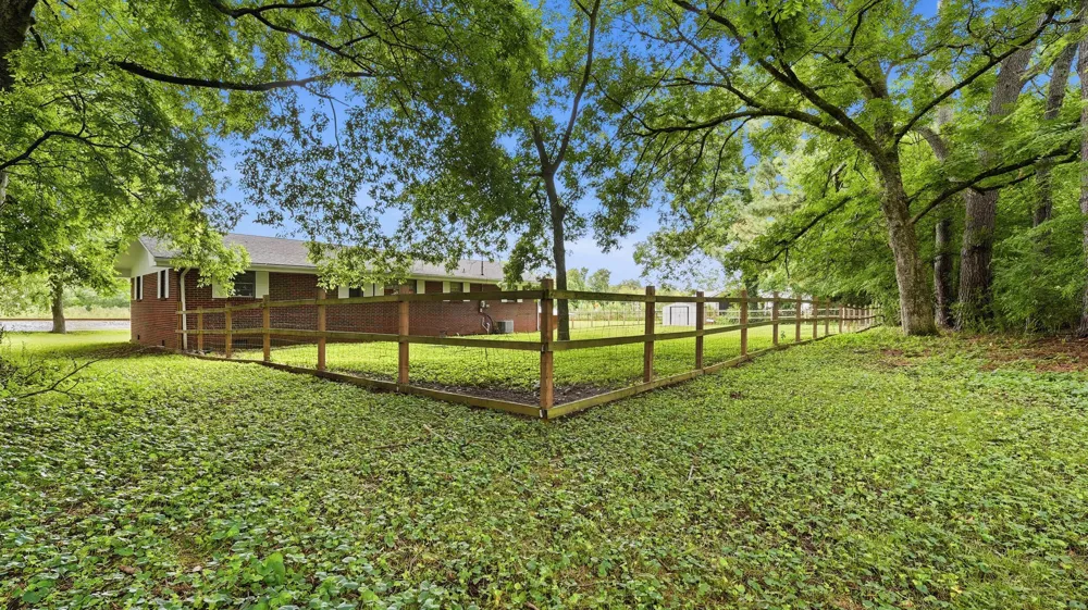 132 County Road 738 Riceville, TN 37370