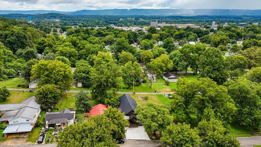 107 Locust Avenue South Pittsburg, TN 37380