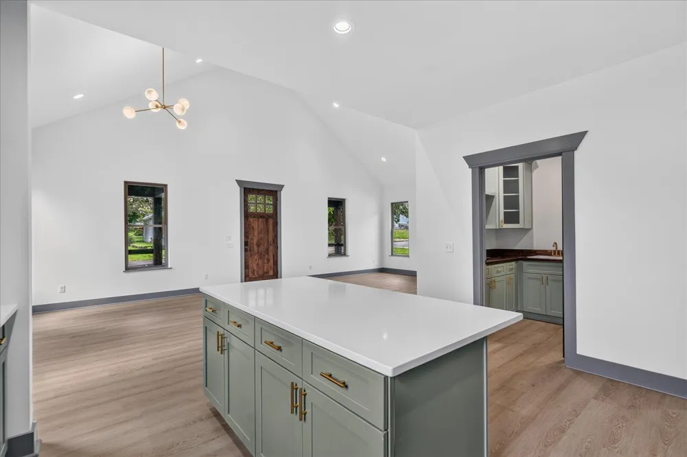 107 Locust Avenue South Pittsburg, TN 37380