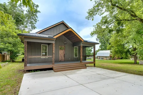 107 Locust Avenue