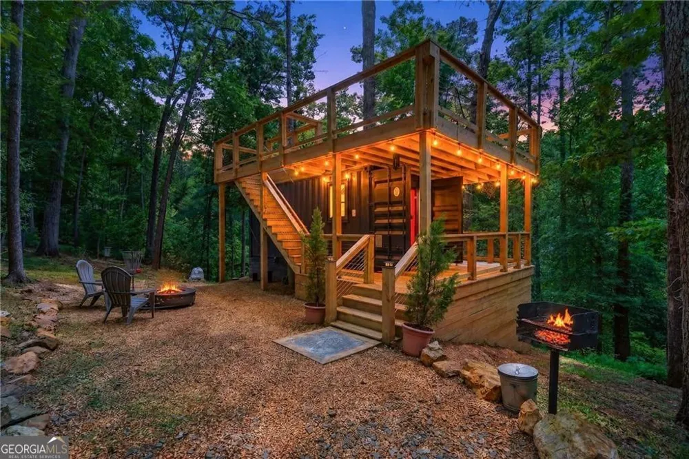 649 Power Dam RD Blue Ridge, GA 30513